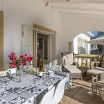Casa Mitra Villa