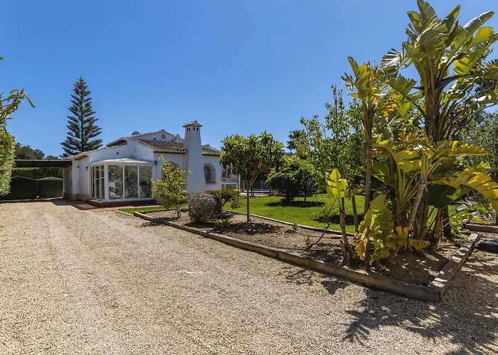 Casa Mitra *